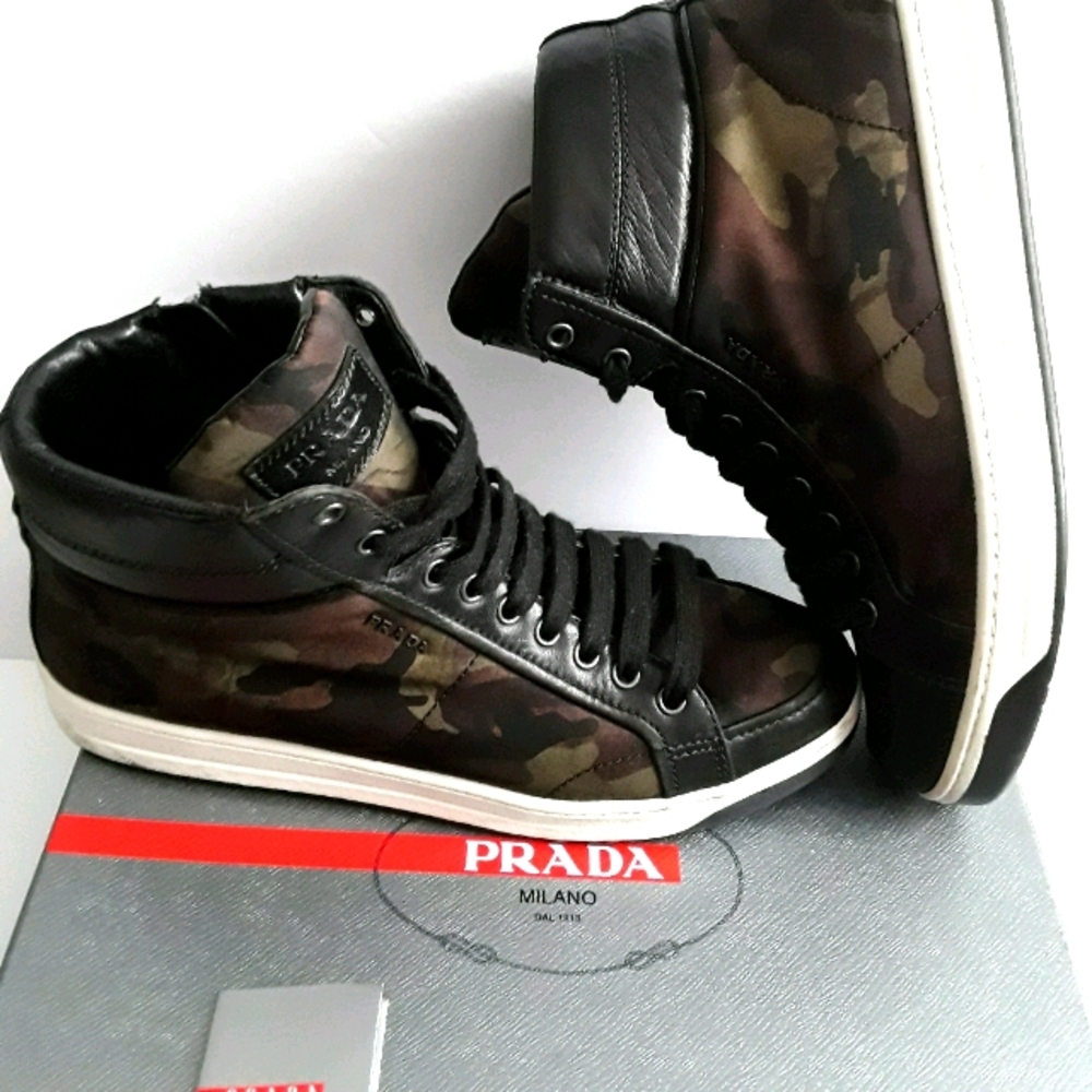 PRADA Camouflage Sneakers Size 40 (US 10)